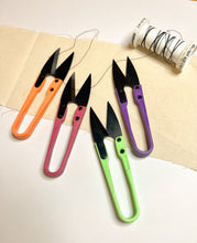 Load image into Gallery viewer, colourful embroidery snips in 4 colours